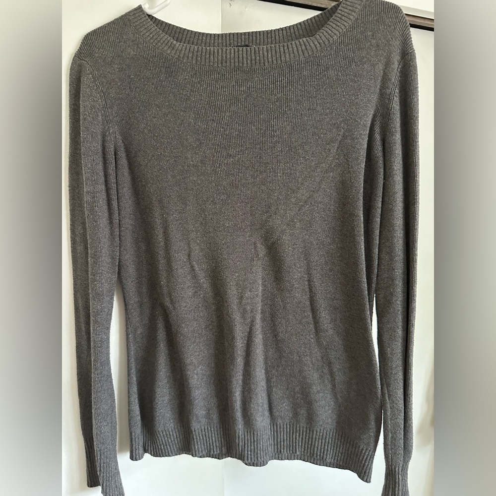 Express Gray Long Sleeve Fitted Sweater